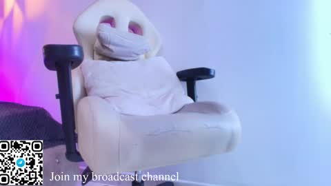 Snapshot of rave_paradise chatting on 10.16.25   online show from 10.16.25