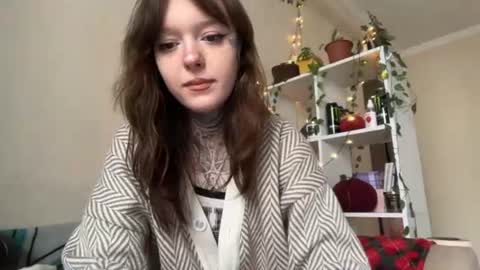 Snapshot of raven_armor chatting on 07.27.26 raven_armor online show from 07.27.26