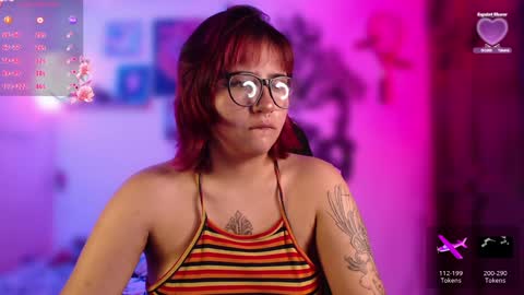 Snapshot of raven_gotic69 chatting on 12.05.24 charlote rayen online show from 12.05.24