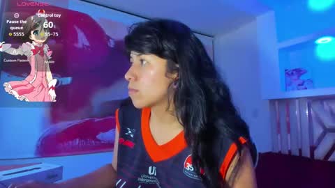 Snapshot of raven_rouge chatting on 09.27.25 gata online show from 09.27.25