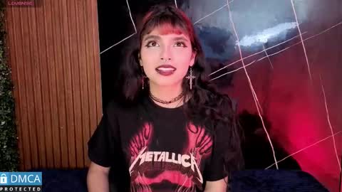 raven_rox_ online show from 12.01.25