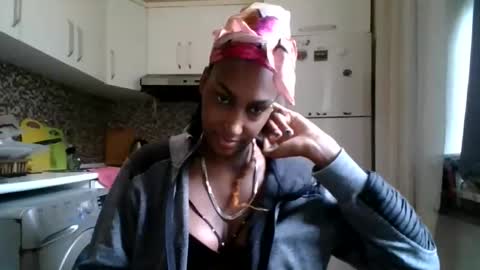 ravenbby online show from 04.18.26