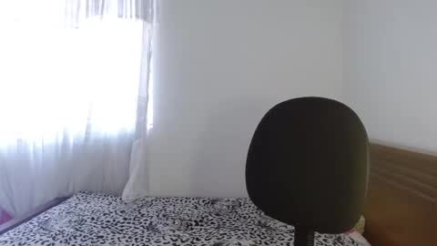 Snapshot of ravenlotus chatting on 10.02.25 ravenlotus online show from 10.02.25