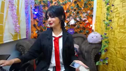 RavenN  online show from 01.23.25