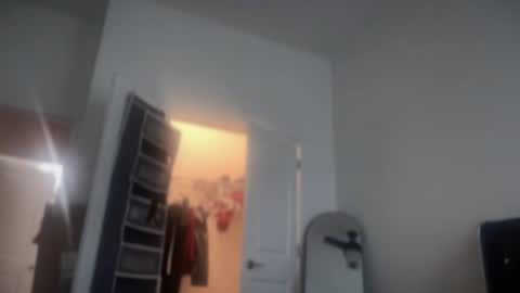 Raven Ray online show from 10.19.25