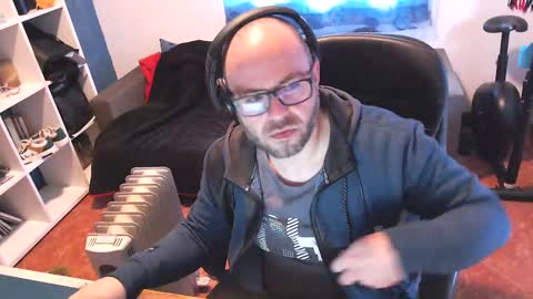 ravingr3d3 online show from 03.04.25