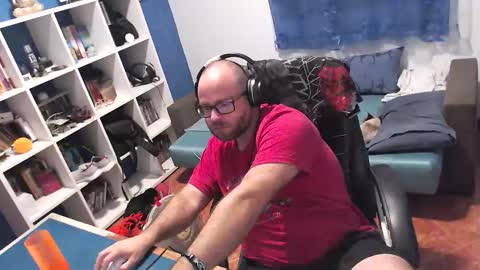 ravingr3d3 online show from 10.22.25