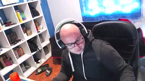 ravingr3d3 online show from 12.17.25