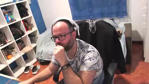 ravingr3d3 online show from 02.21.26