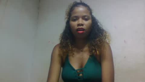 ravomamy online show from 11.12.25