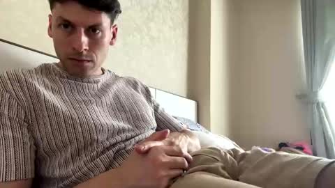 Snapshot of rawdr3 chatting on 12.15.25 rawdr3 online show from 12.15.25