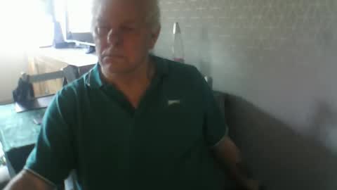 Snapshot of ray47 chatting on 11.01.25 ray47 online show from 11.01.25