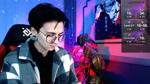 Snapshot of ray__taylor chatting on 01.28.25 Ray online show from 01.28.25