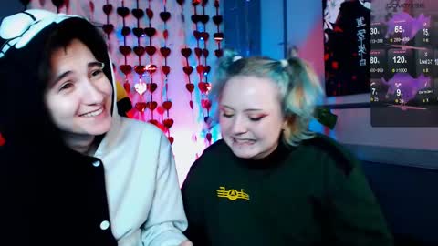 Snapshot of ray__taylor chatting on 02.14.25 Ray online show from 02.14.25