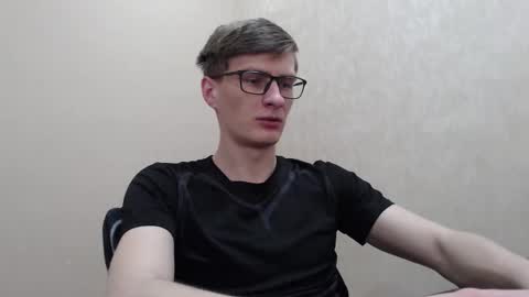 Snapshot of ray_booy chatting on 02.11.26 Ray Booy online show from 02.11.26