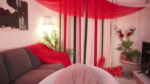 Raychell Black  online show from 02.14.26