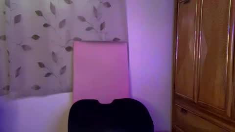 Snapshot of rayemillian chatting on 05.14.26 Raye Millian online show from 05.14.26