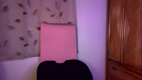 Snapshot of rayemillian chatting on 05.23.26 Raye Millian online show from 05.23.26