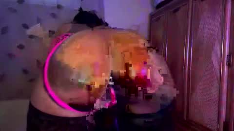 Snapshot of rayemillian chatting on 06.02.26 Raye Millian online show from 06.02.26