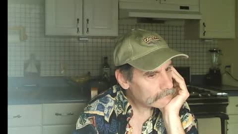 Snapshot of raylene4u2 chatting on 07.20.26 Ray online show from 07.20.26