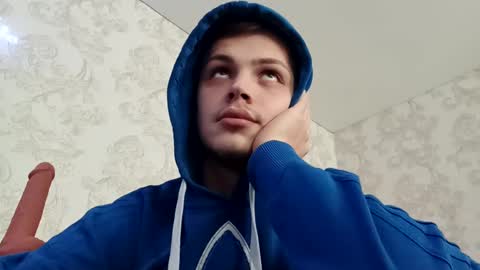 Snapshot of raymartino chatting on 02.19.25 RayMartino online show from 02.19.25