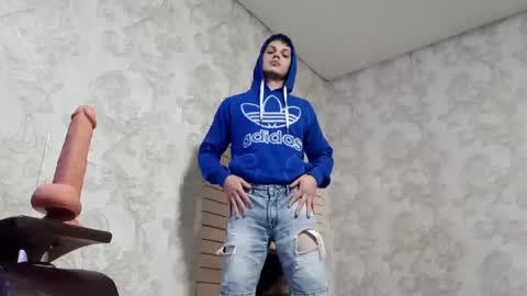 Snapshot of raymartino chatting on 02.21.25 RayMartino online show from 02.21.25