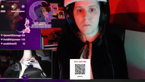 Snapshot of raysuon chatting on 12.14.24 Rae-Suon online show from 12.14.24