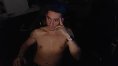 Rayzel online show from 12.01.25