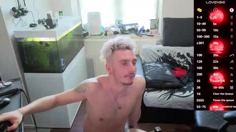 Rayzel online show from 03.05.26