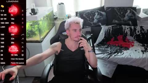 Rayzel online show from 04.18.26