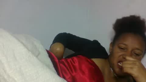 Snapshot of razanastine chatting on 11.09.25 razanastine online show from 11.09.25