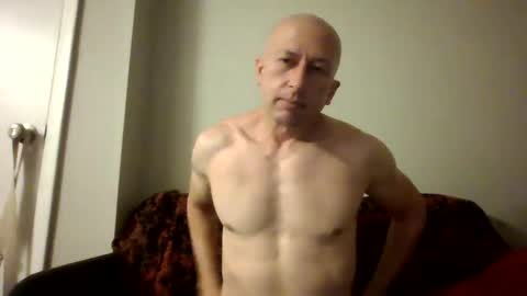 Snapshot of rbtknkstr chatting on 09.28.25 rbtknkstr online show from 09.28.25