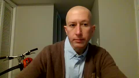 Snapshot of rbtknkstr chatting on 10.18.25 rbtknkstr online show from 10.18.25