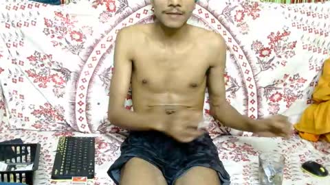 Snapshot of rcleonelxsuman chatting on 02.05.25 Rc leonelx online show from 02.05.25