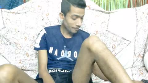 Snapshot of rcleonelxsuman chatting on 02.14.25 Rc leonelx online show from 02.14.25