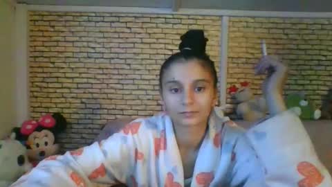 Snapshot of real_coupl3 chatting on 11.20.25 real_coupl3 online show from 11.20.25