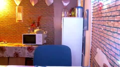 real_coupl3 online show from 04.18.26