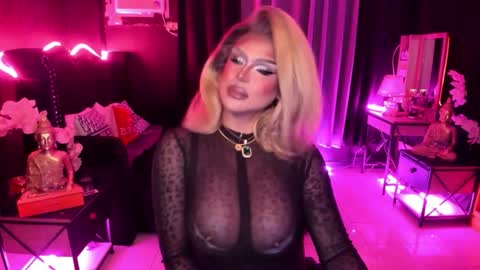 Snapshot of real_dom_phuta chatting on 11.06.25 Miss Katrina De Futah Goddess of HELL online show from 11.06.25