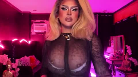 Snapshot of real_dom_phuta chatting on 12.03.25 Miss Katrina De Futah Goddess of HELL online show from 12.03.25