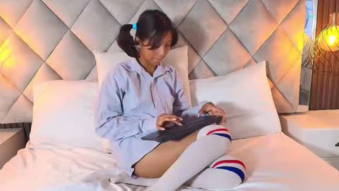 DONCELLA online show from 02.10.26