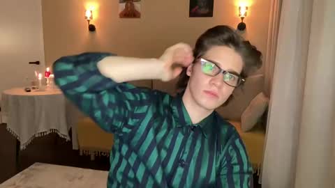 AliceEve online show from 01.11.25