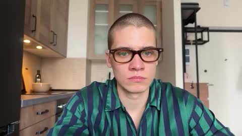 AliceEve online show from 04.08.26