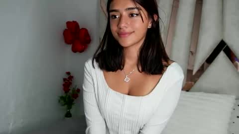 Snapshot of rebeca_cortez55 chatting on 02.05.25  Rebecca online show from 02.05.25