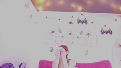 Rebeca  online show from 10.16.25