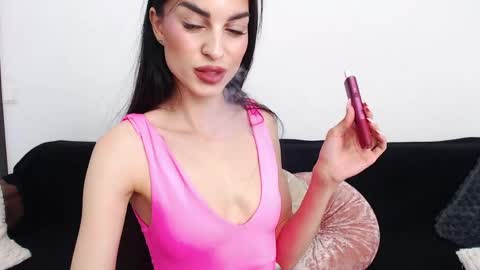 rebecamur online show from 05.12.26