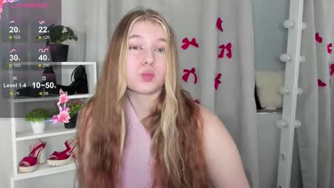 rebecca_____ online show from 02.10.25