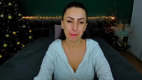 rebecca_diamonds online show from 01.16.25