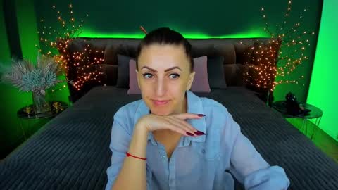 rebecca_diamonds online show from 01.30.25