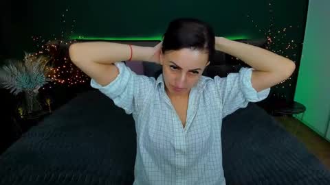 rebecca_diamonds online show from 03.05.25