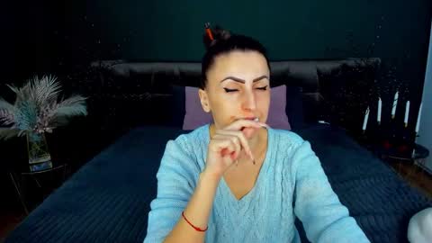 rebecca_diamonds online show from 02.11.26